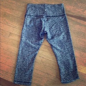 Lululemon cropped leggings size 10